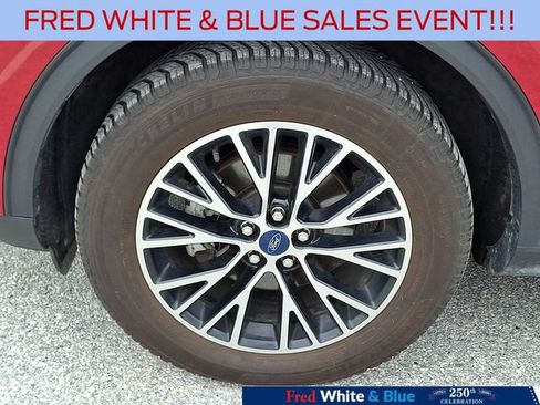 Certified 2022 Ford Escape SEL FWD image 28