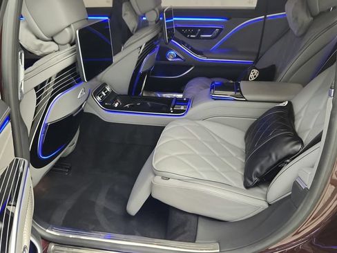 Used 2022 Mercedes-Benz Maybach S 580 4MATIC image 42