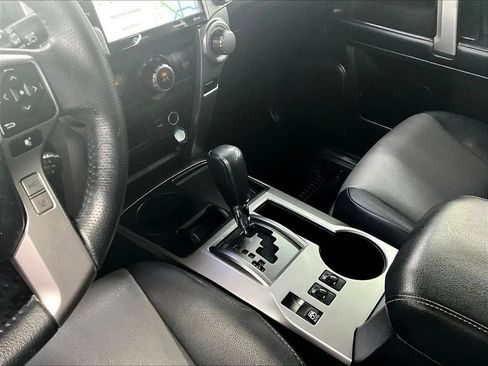 Used 2021 Toyota 4Runner SR5 Premium w/ Moonroof Package RWD image 20