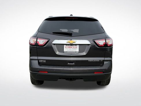 Used 2016 Chevrolet Traverse LT w/ Style and Technology Package image 9