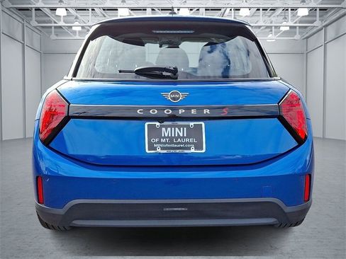 Used 2025 MINI Cooper S image 6
