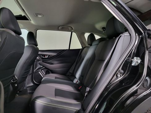 Certified 2025 Subaru Outback Onyx Edition image 21