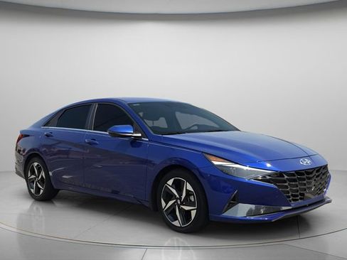 Certified 2023 Hyundai Elantra Limited image 5