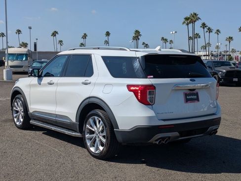 Used 2023 Ford Explorer Platinum w/ Technology Package image 8