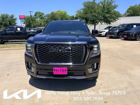 Used 2023 GMC Yukon Denali Ultimate AWD/4WD image 2