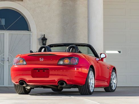 Used 2004 Honda S2000 image 7