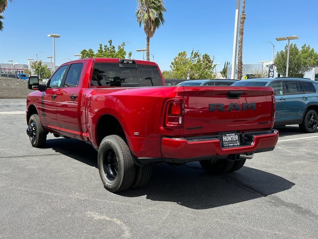 New 2026 RAM 3500 Big Horn AWD/4WD image 5