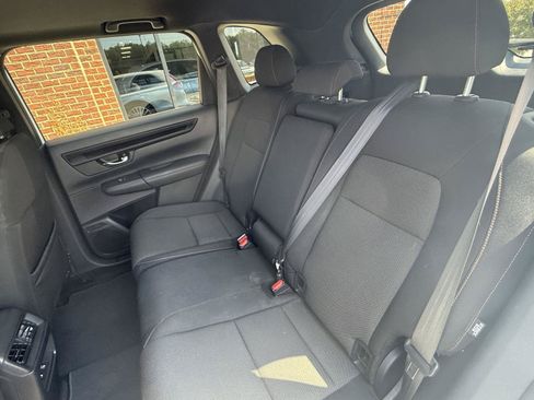 Used 2025 Honda CR-V Sport image 18