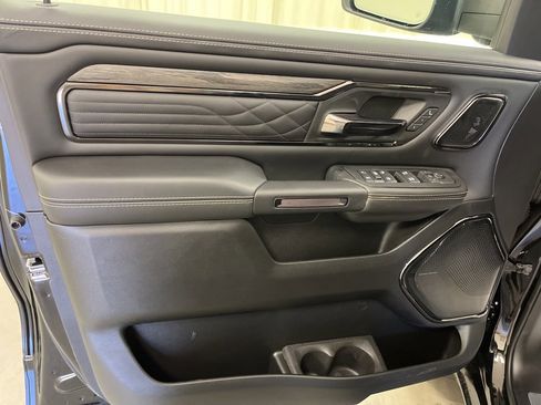 New 2025 RAM 1500 Limited w/ Off Road Group image 19