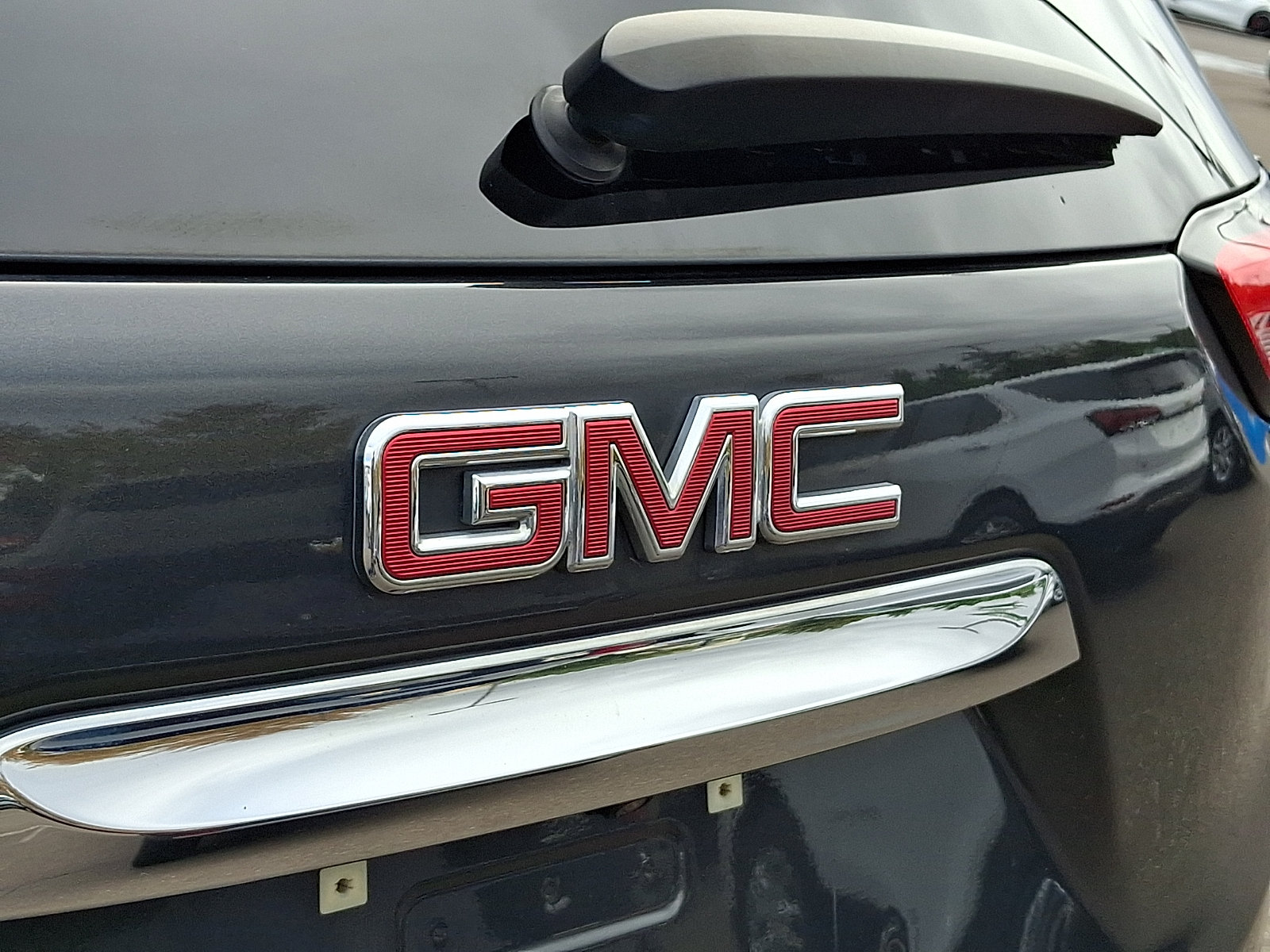 Used 2018 GMC Terrain SLE FWD image 28
