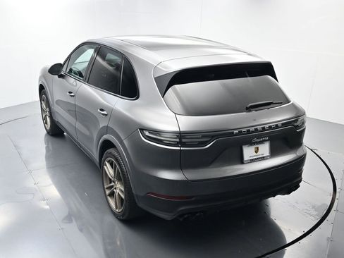 Used 2019 Porsche Cayenne image 36