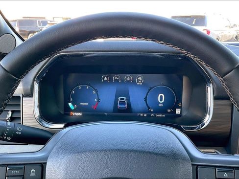 Used 2025 Ford F150 Lariat w/ Equipment Group 501A Mid image 12