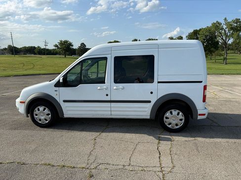 Used 2011 Ford Transit Connect XLT FWD image 4