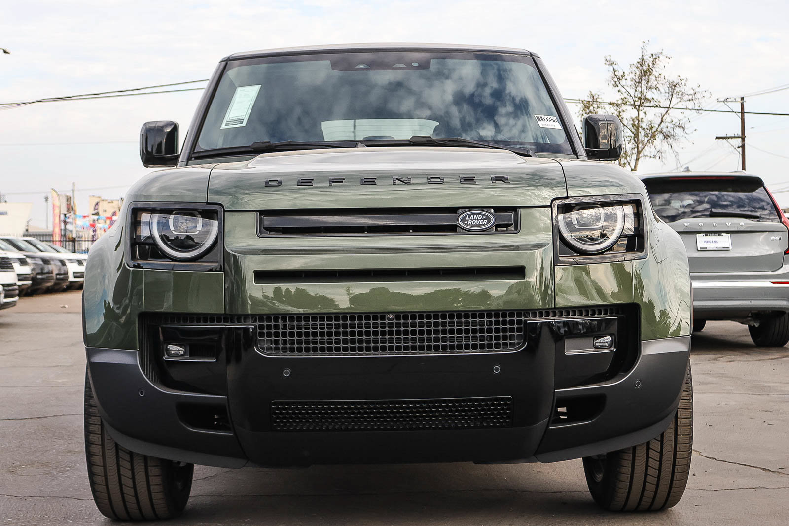 New 2026 Land Rover Defender 110 S AWD/4WD image 2