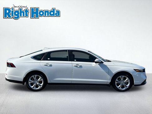 Used 2025 Honda Accord LX image 7