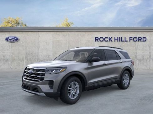 New 2026 Ford Explorer Active RWD image 2