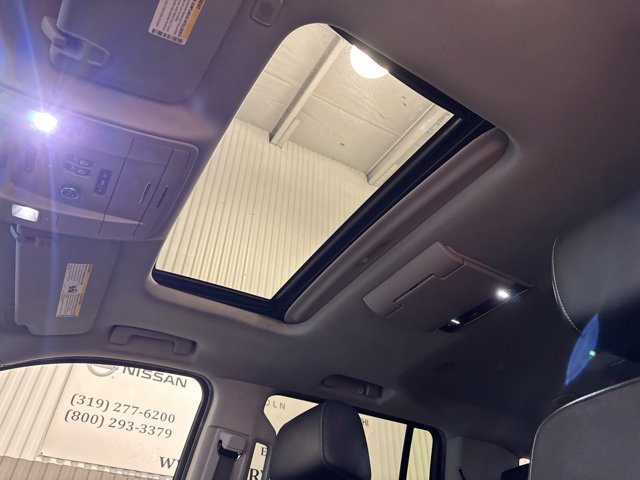 Used 2018 GMC Yukon XL SLT AWD/4WD image 33