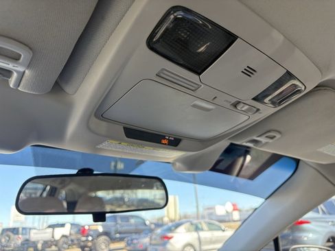 Used 2019 Subaru Outback 2.5i image 21