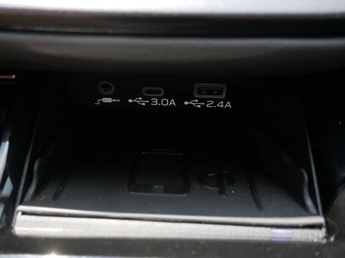 Used 2025 Subaru Outback Wilderness w/ Wilderness Package AWD/4WD image 21