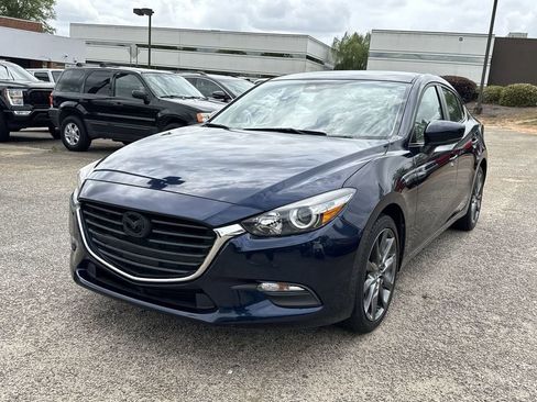 Used 2018 MAZDA MAZDA3 Touring image 4