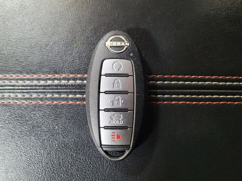 Used 2024 Nissan Altima 2.0 SR FWD image 32