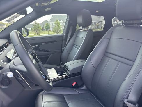 New 2025 Land Rover Range Rover Evoque Dynamic SE image 12