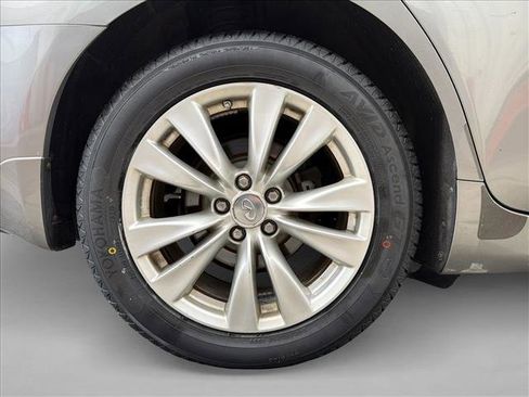 Used 2011 INFINITI M37 x w/ Premium Pkg AWD/4WD image 9