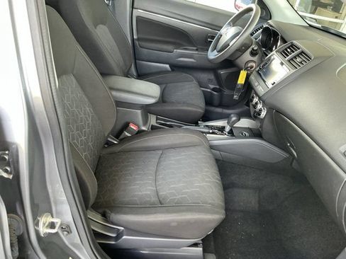 Used 2024 Mitsubishi Outlander Sport ES AWD/4WD image 20