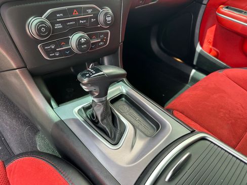 Used 2022 Dodge Charger Scat Pack RWD image 17