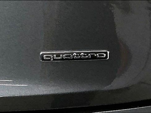 Certified 2023 Audi Q5 2.0T Premium Plus w/ Premium Plus Package image 11