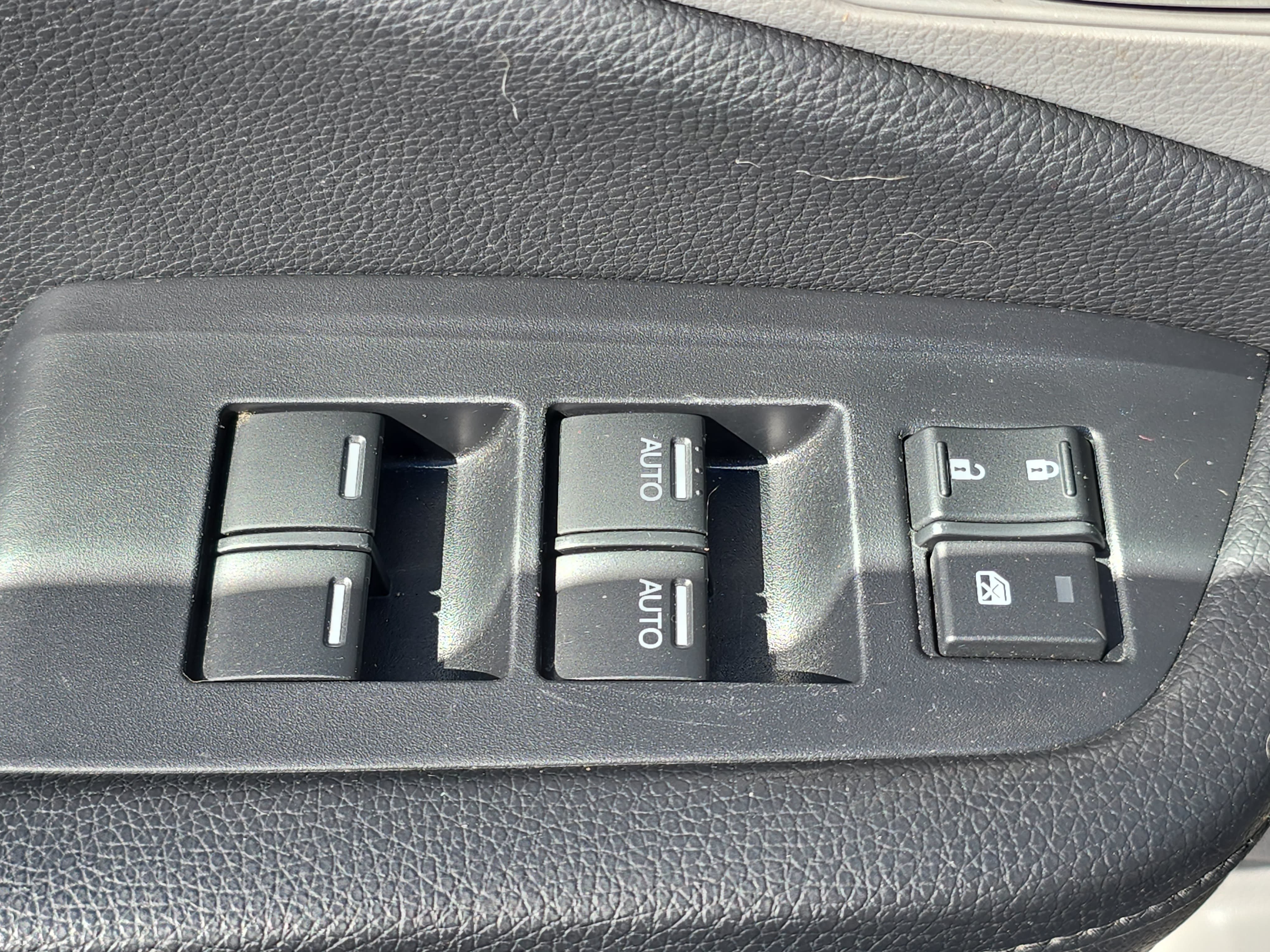 Used 2016 Honda Pilot EX-L image 29