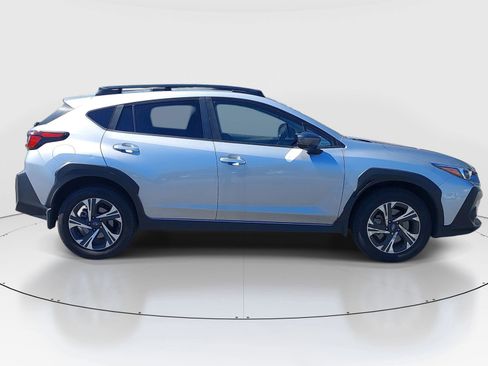 Certified 2024 Subaru Crosstrek 2.0i Premium image 8