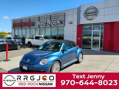 Used 2016 Volkswagen Beetle 1.8T S FWD image 1