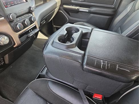 Used 2021 RAM 1500 Laramie AWD/4WD image 10