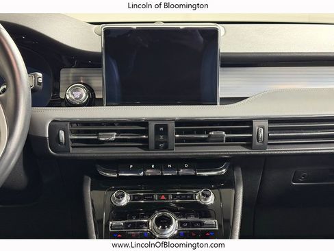Used 2020 Lincoln Corsair Reserve w/ Equipment Group 202A image 24