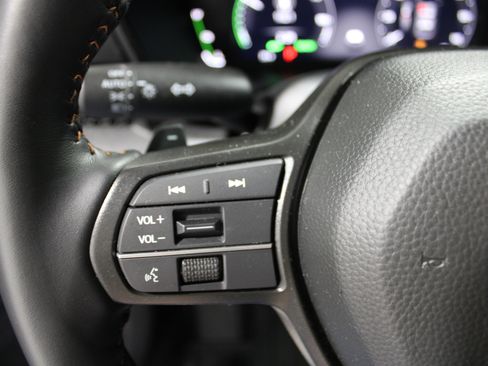 Used 2026 Honda CR-V TrailSport image 10