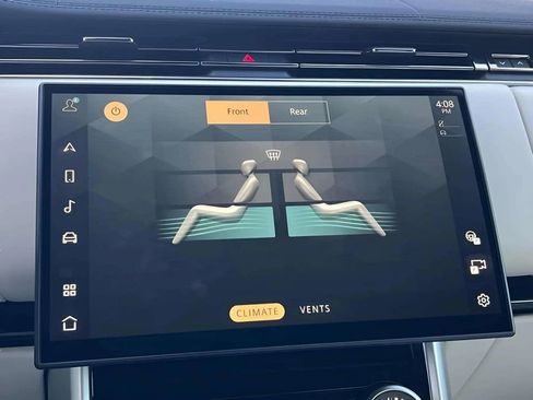 Used 2023 Land Rover Range Rover SE image 18