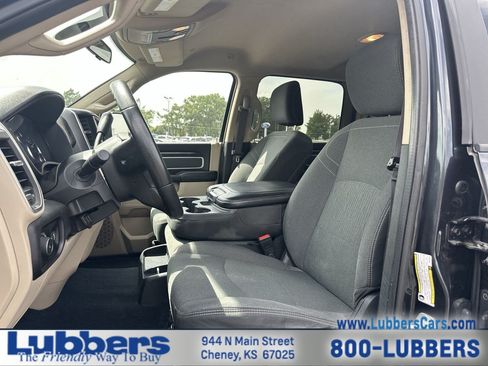 Used 2022 RAM 2500 Big Horn AWD/4WD image 11
