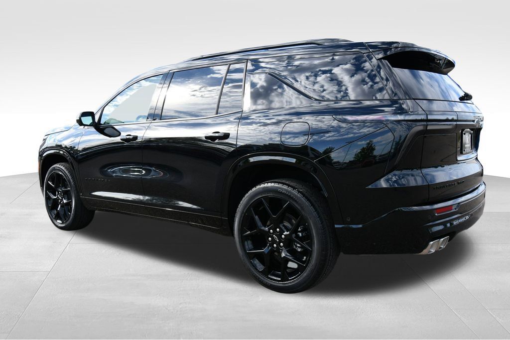 Used 2026 Chevrolet Traverse RS AWD/4WD image 5