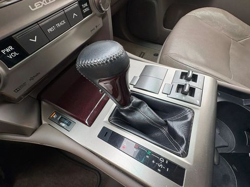 Used 2015 Lexus GX 460 w/ Premium Package AWD/4WD image 12