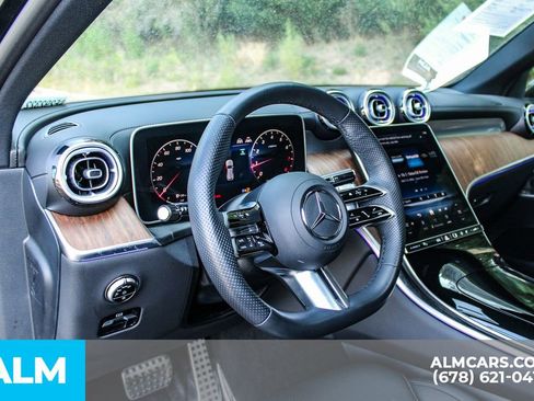 Used 2025 Mercedes-Benz GLC 300 4MATIC w/ AMG Line image 33