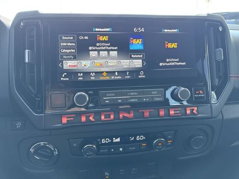 Used 2025 Nissan Frontier PRO-4X w/ Interior Protection Package AWD/4WD image 21
