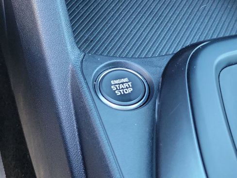 Used 2025 Kia K4 LXS image 13