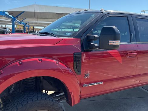 Used 2022 Ford F250 Lariat w/ Black Appearance Package AWD/4WD image 6