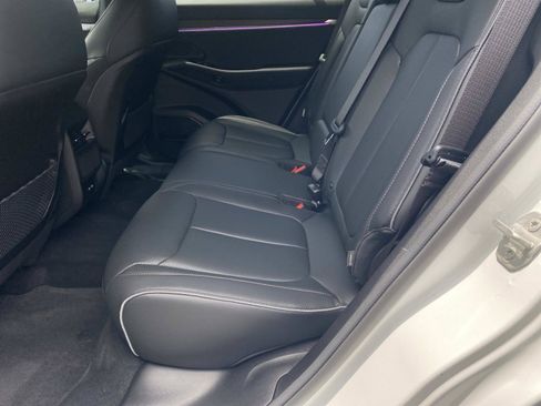 Used 2025 Jeep Wagoneer S Limited AWD/4WD image 19