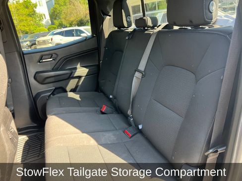 Used 2024 Chevrolet Colorado LT w/ LT Convenience Package RWD image 24