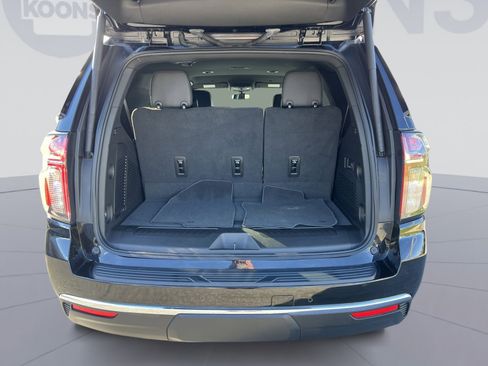 Used 2022 Chevrolet Tahoe LT w/ Luxury Package image 25