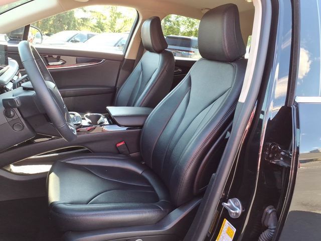 Certified 2023 Lincoln Nautilus AWD w/ Premium Package image 12