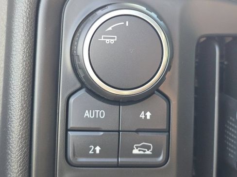 Used 2023 Chevrolet Silverado 1500 Custom AWD/4WD image 6