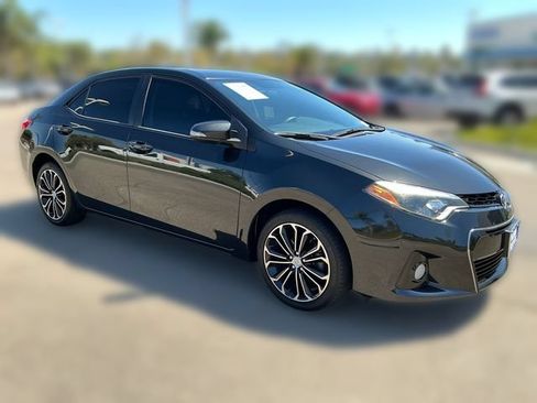 Used 2014 Toyota Corolla S w/ Driver Convenience Package FWD image 7